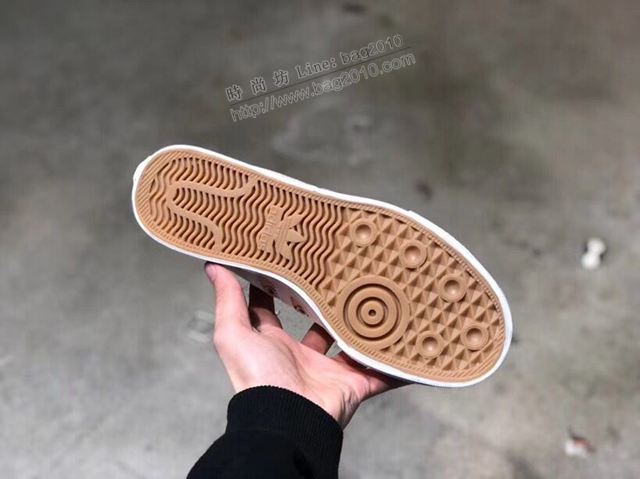 Adidas女鞋 EF1877 真標版本 阿迪達斯三葉草 半截式包膠鞋頭校園百搭休閒帆布女板鞋  hdx13334